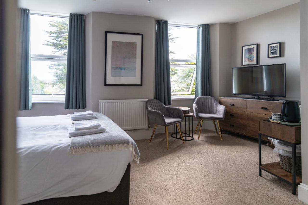 Sleepy Puffin Guest House 텐비 외부 사진