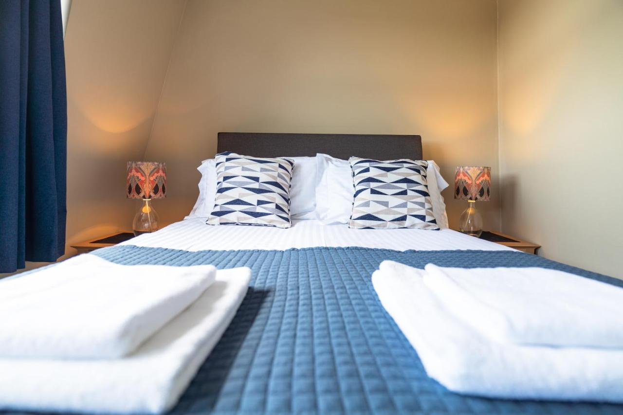 Sleepy Puffin Guest House 텐비 외부 사진