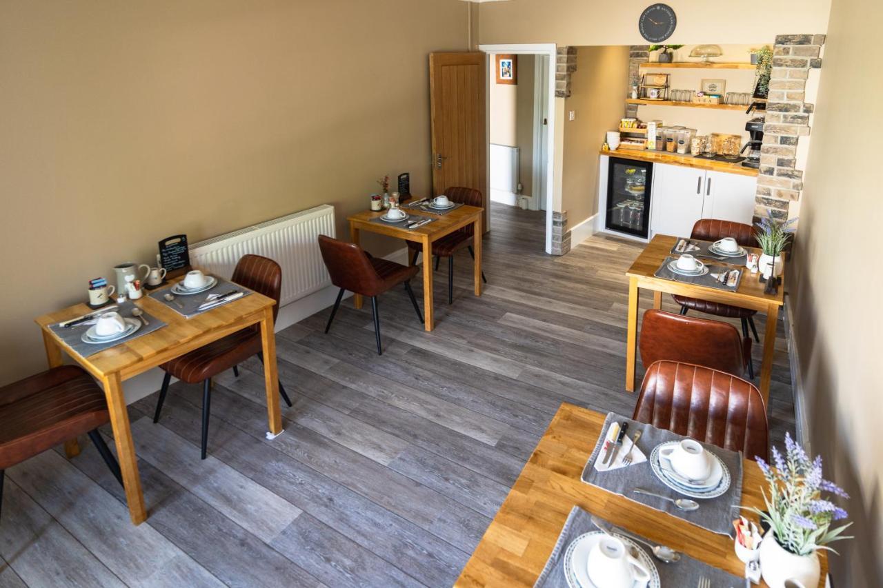 Sleepy Puffin Guest House 텐비 외부 사진